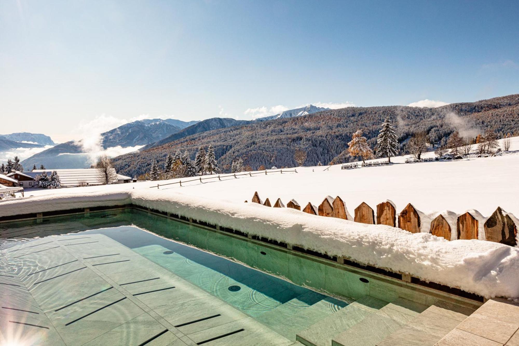 فندق Sonnenberg Panorama Dolomites Wellbeing مارانزا المظهر الخارجي الصورة